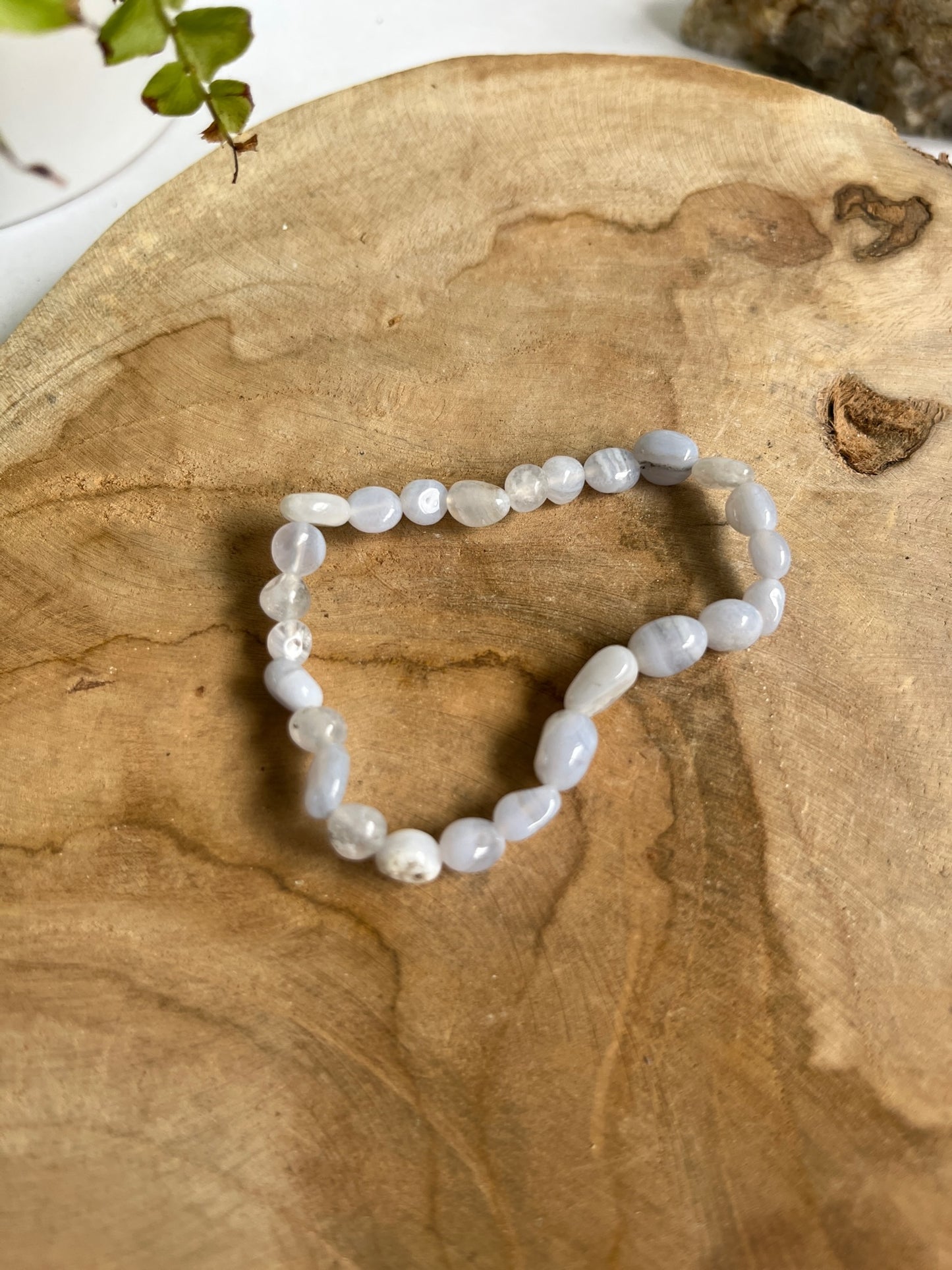 Armband ovale kralen chalcedoon