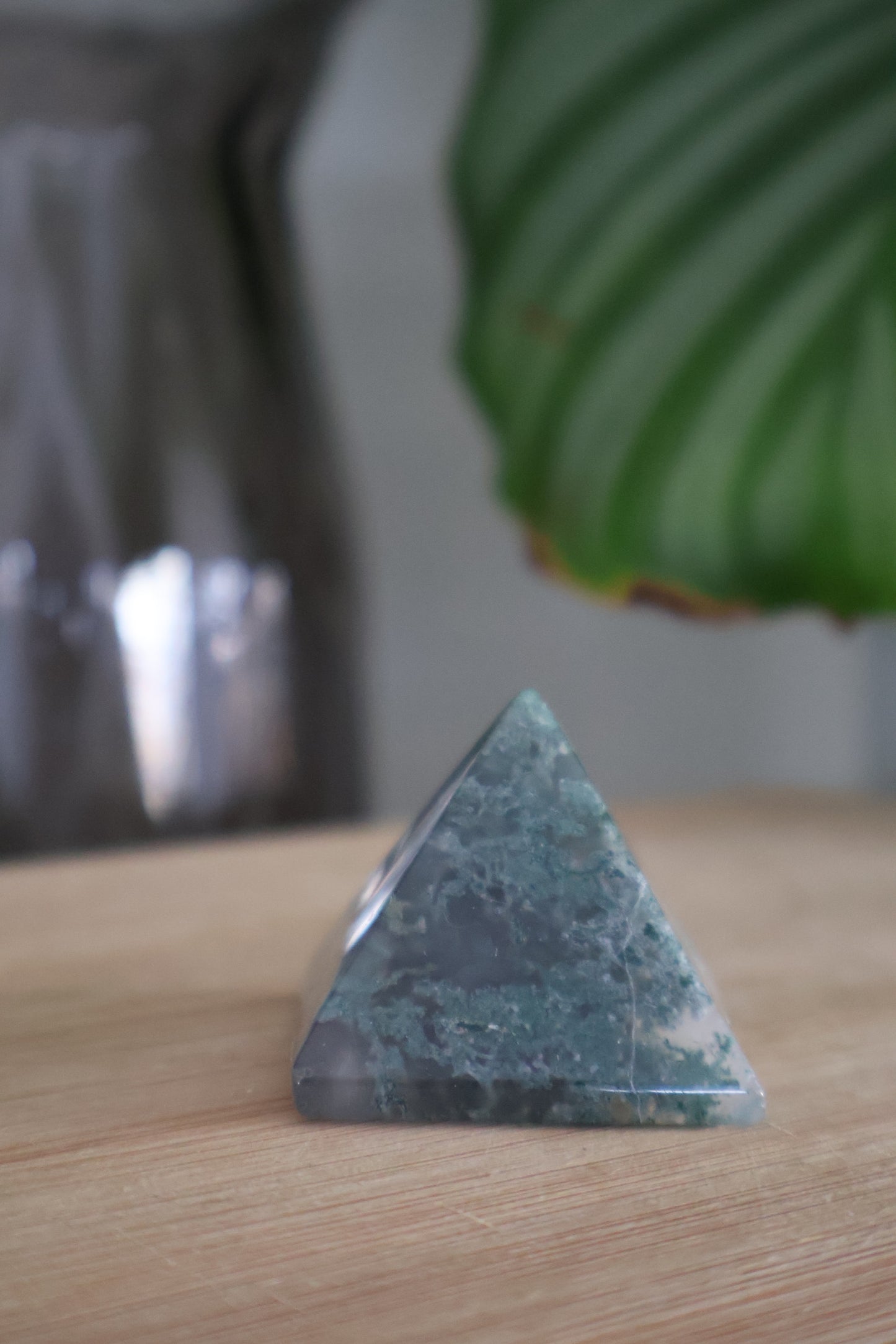 Mos agaat piramide #02