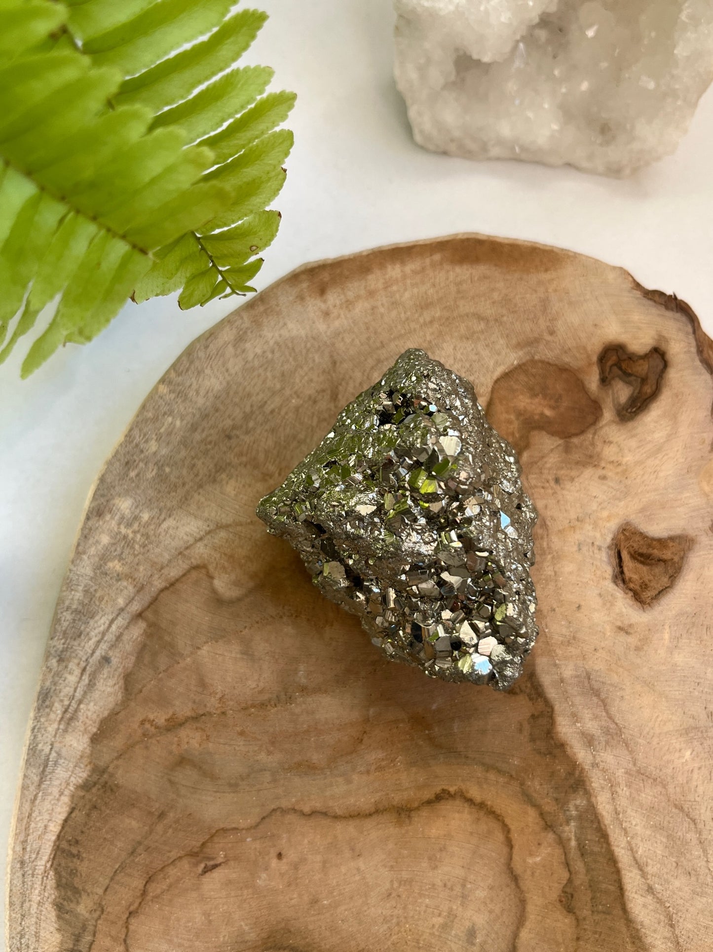 Pyriet natuurlijke vorm
