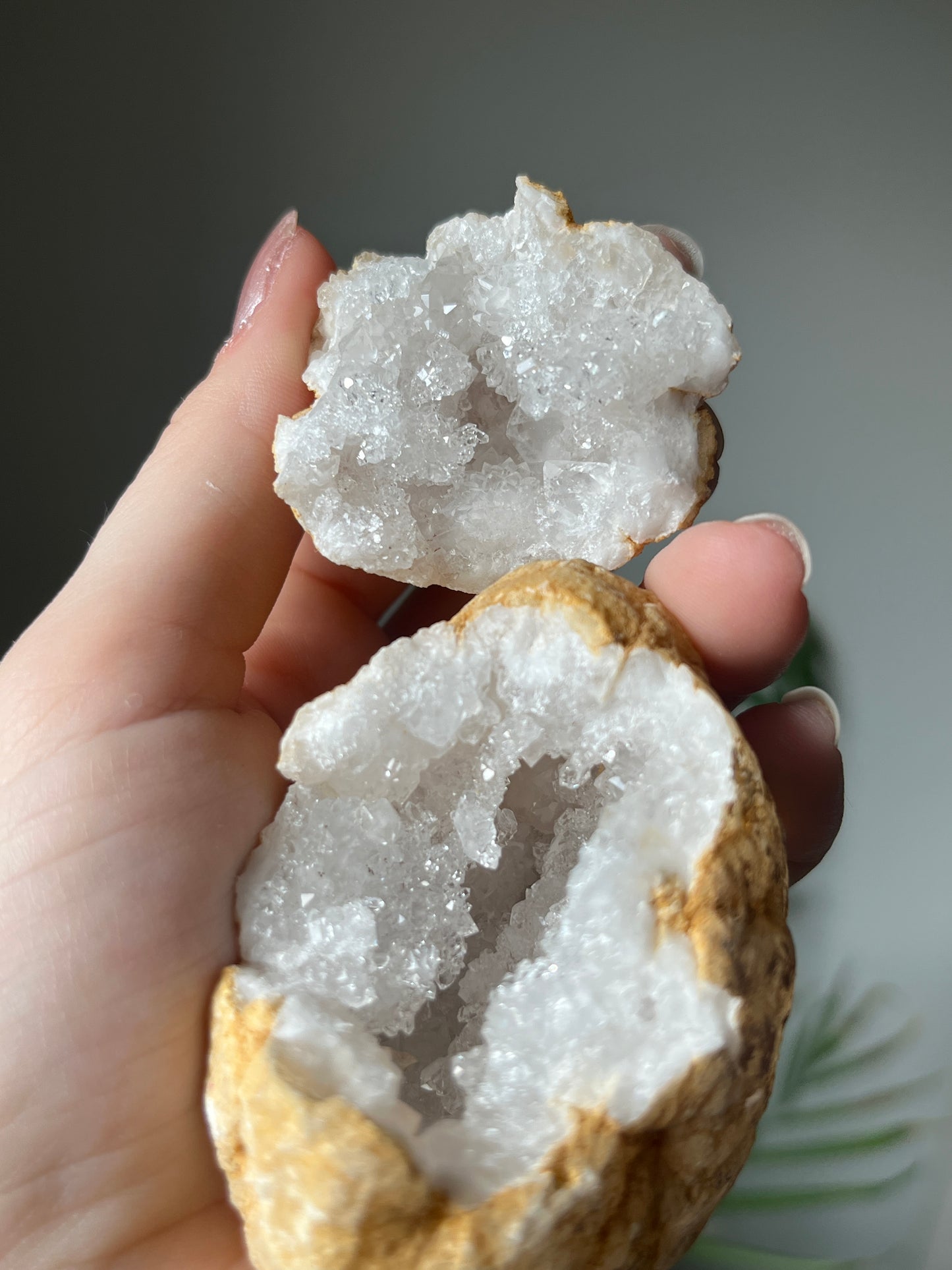 Bergkristal Geode Mystery XS